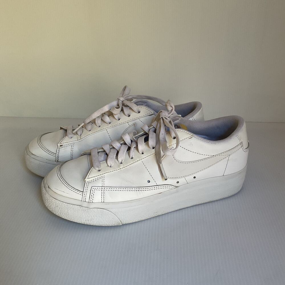 Nike Blazer Low Platform Women’s 8.5 White Leather Shoes